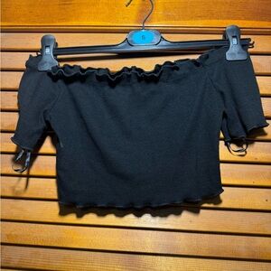 Black Cropped Top.